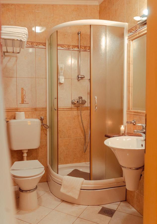 Hotel & Restaurant Se-Mi Veliko Trgovišće Kültér fotó