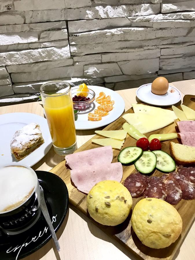 Hotel & Restaurant Se-Mi Veliko Trgovišće Kültér fotó