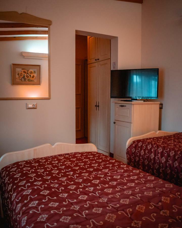 Hotel & Restaurant Se-Mi Veliko Trgovišće Kültér fotó